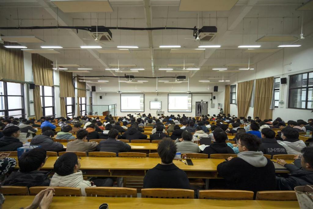 国产精品人人妻人人爽9区